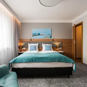 K4 Apartahotel